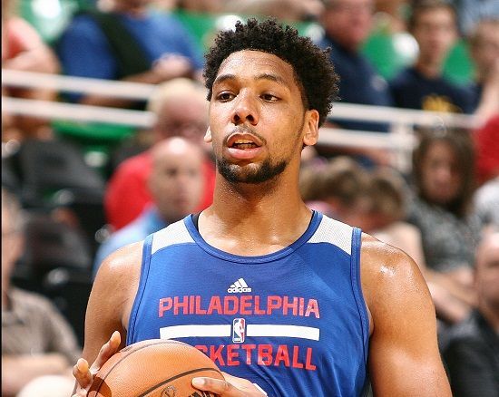 郑钦文不容 郑钦文不容